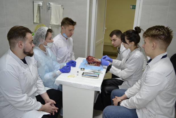 Заседание студенческого научного кружка кафедры хирургической стоматологии