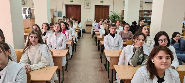 Учебно-методическая конференция «Литературная гостиная: Герои России останутся в наших сердцах»