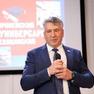 Ректор Иван Петрович Мошуров открыл 23-й медицинский класс 