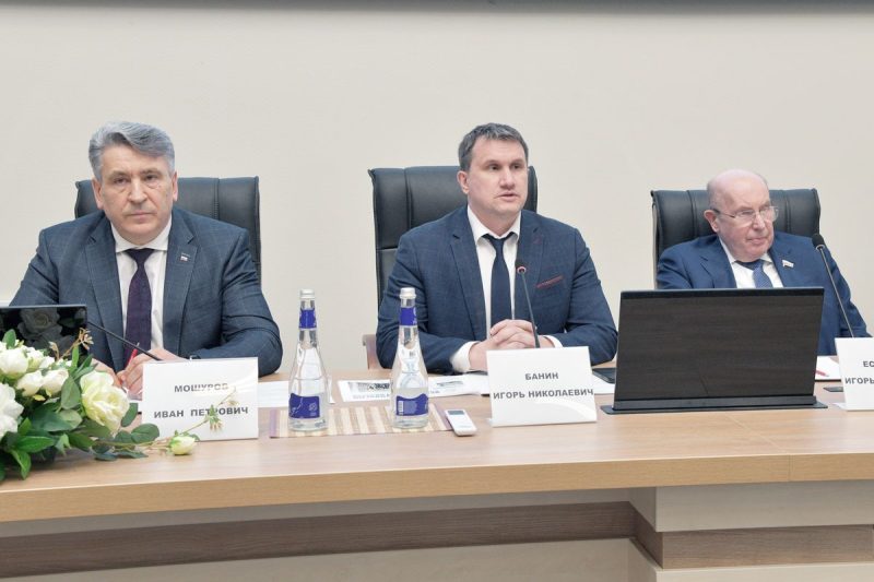 Онкологи-Медсовет_01-800x533.jpg Онкологи-Медсовет_01-800x533.jpg